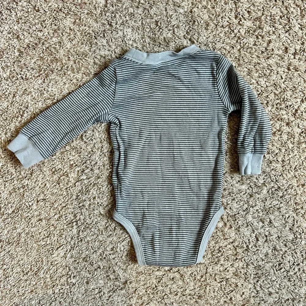 Carter's‎ I Baby Bear Hoodie Vest Bodysuit Set I Size 6M I Blue Gray Striped
